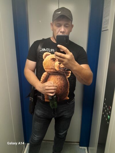  ,   Leonid, 31 ,   ,   , c , 