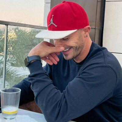  --,   , 34 ,   c 