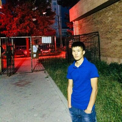  ,   Rich, 32 ,     , c , 
