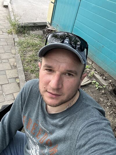  --,   , 32 ,   