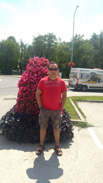  ,   Andras, 49 ,   ,   , c 