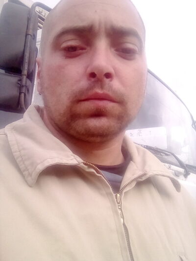  ,   Max, 37 ,   