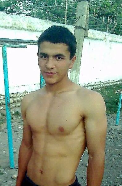  ,   Gold boy, 34 ,   