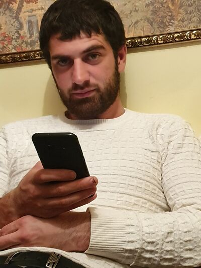  New York City,   Basir, 34 ,   ,   