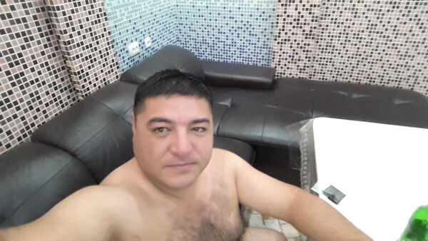  ,   Shohruh, 41 ,   ,   , c , 