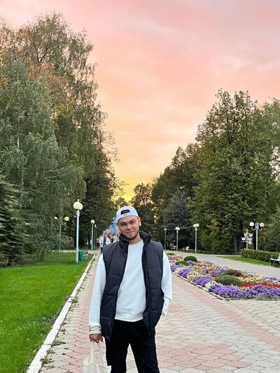  ,   Richard, 25 ,   ,   
