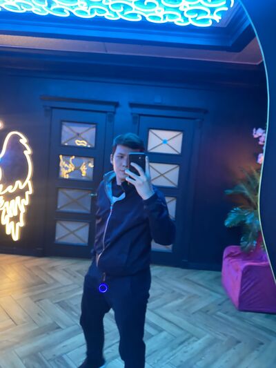  ,   Omar, 21 ,   ,   