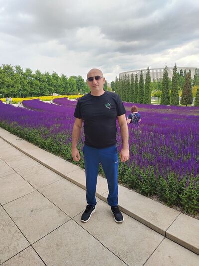  ,   Davo, 42 ,   ,   