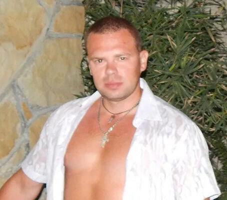  ,   Alex, 43 ,   ,   , c , 