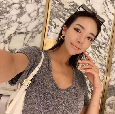  ,   Mia, 33 ,     , c 