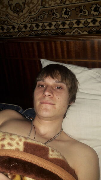  ,   Valentin, 29 ,     , c 