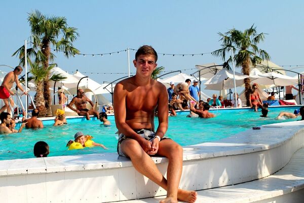  ,   Sasha, 33 ,   ,   , c 
