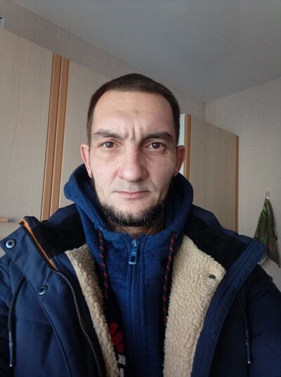  ,   Maks, 46 ,   ,   , c 