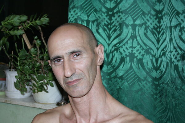  ,   Ilham, 55 ,   