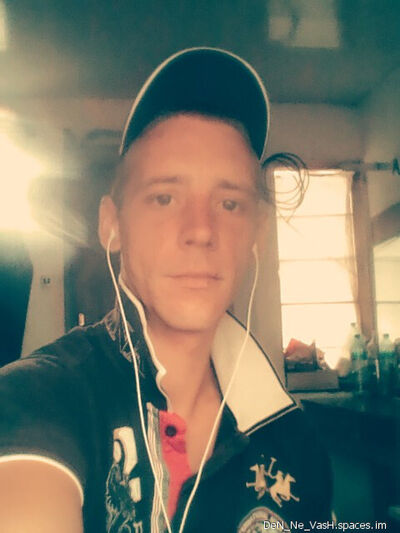  ,   DeNiS, 34 ,   ,   , c 