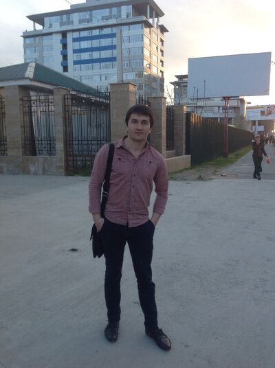  ,   Ruslan, 37 ,   ,   , c 