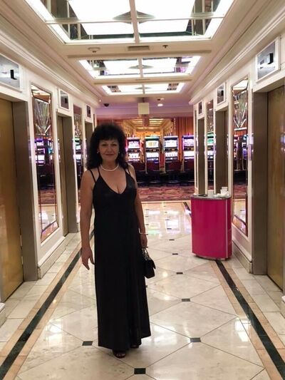  -,   Oxana, 63 ,   ,   , c 