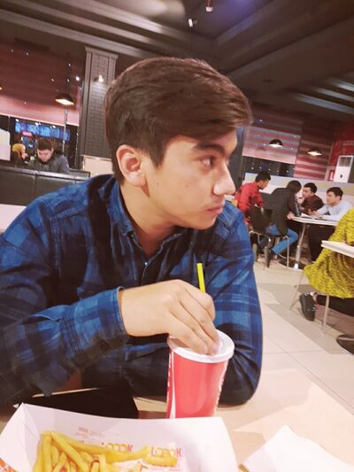  ,   Elbek, 29 ,   ,   , c 