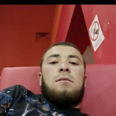  ,   Akmaljon, 26 ,   c 