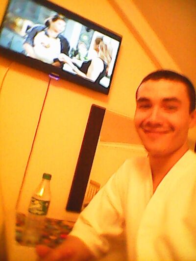  ,   Maxim, 28 ,   ,   , c 