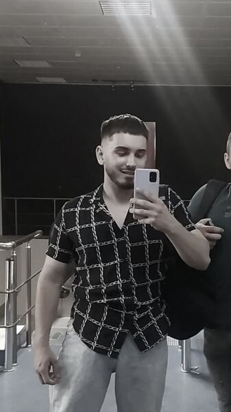  ,   Mihai, 24 ,   ,   