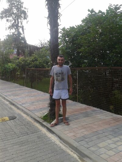  ,   Hayk, 42 ,   ,   , c 