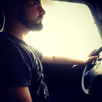  ,   Ruslan, 37 ,   ,   , c 