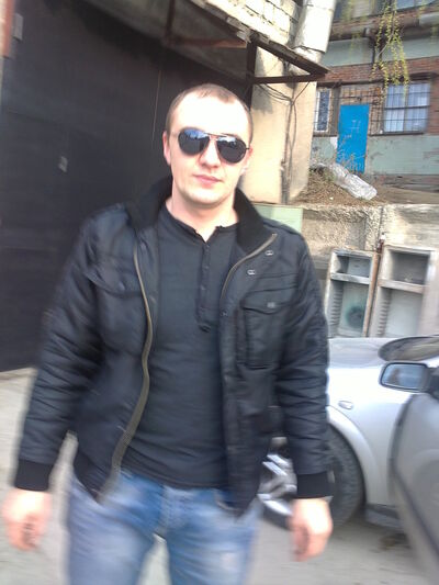  ,   Mihail, 40 ,   