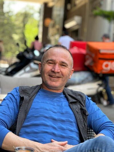  ,   Cewiz, 53 ,   ,   