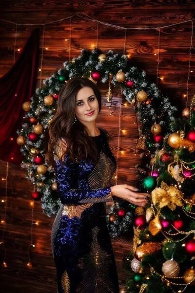  ,   Anna, 31 ,   ,   