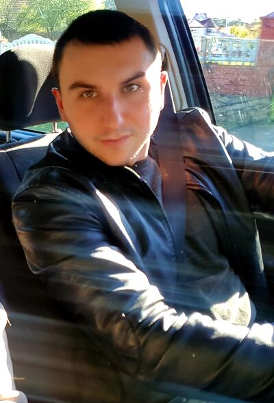  ,   Nick, 35 ,   