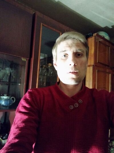  ,   Vitalij, 42 ,   