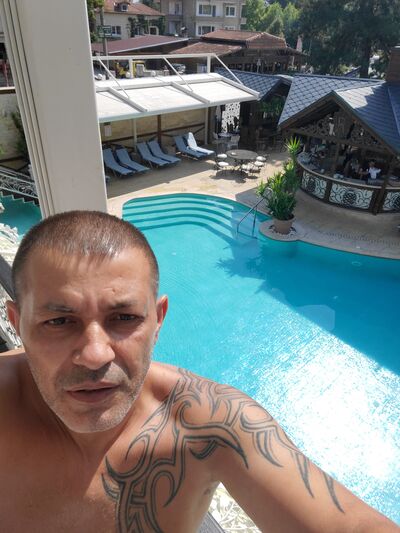  ,   Kadir, 48 ,   ,   