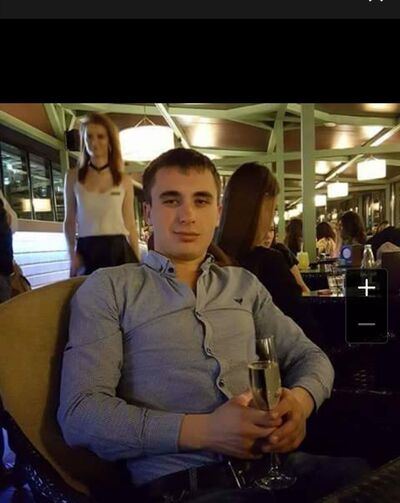  ,   Sergiu, 32 ,   