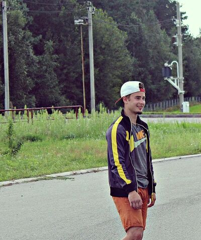  ,   Sasha, 27 ,   ,   , c , 