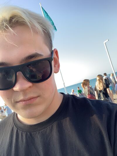  -,   , 22 ,   ,   
