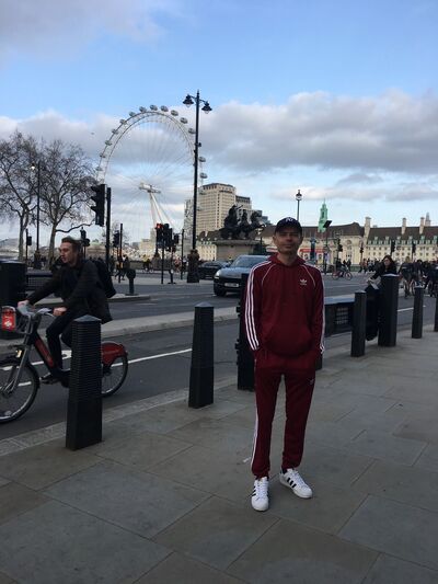  ,   Anton, 44 ,   ,   , c , 