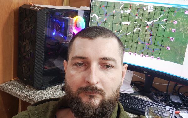  ,   Yury, 31 ,   ,   