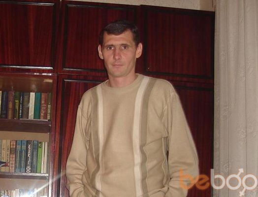  ,   Vadim, 48 ,  