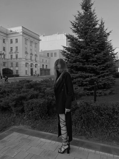  --,   , 23 ,     , c 