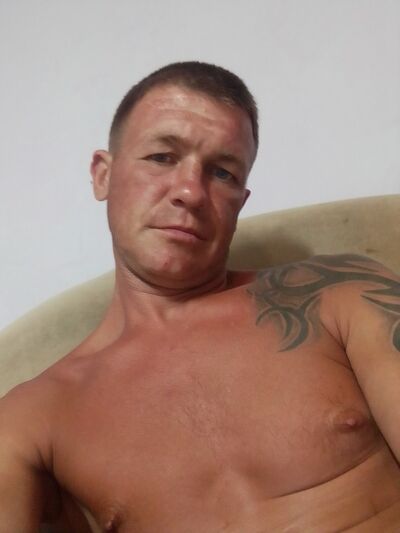  ,   Mikhail, 36 ,   ,   