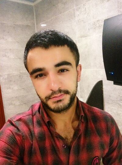  ,   Kamran, 29 ,   ,   