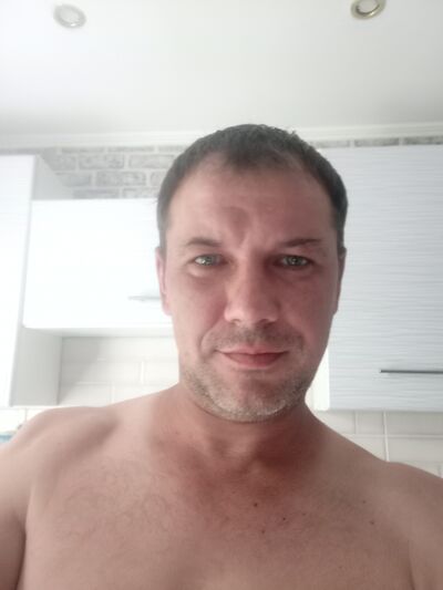  ,   Valeri, 42 ,   ,   , c 