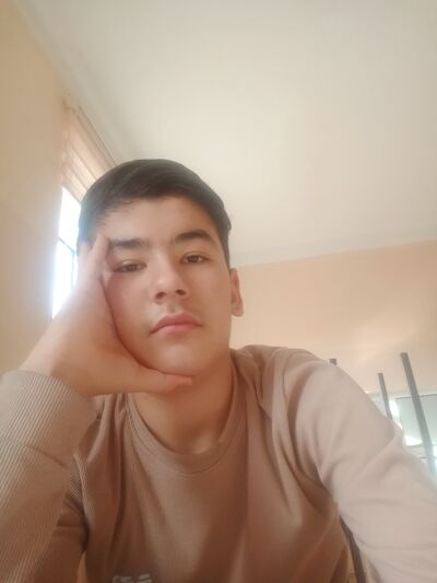  ,   Amirxon, 19 ,   ,   