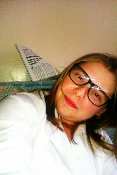  ,   KATRIN, 35 ,   ,   , c 