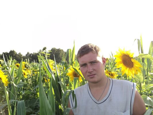  ,   Artem, 34 ,   ,   , c , 