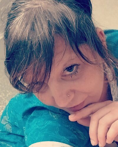  ,   Lana, 40 ,   ,   , c , 