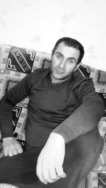  ,   Hovik, 37 ,   ,   , c 