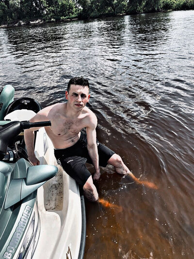  ,   Fedor, 25 ,     , c , 