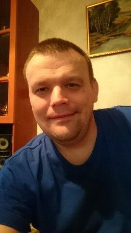  18990883  Ivan, 47 ,    